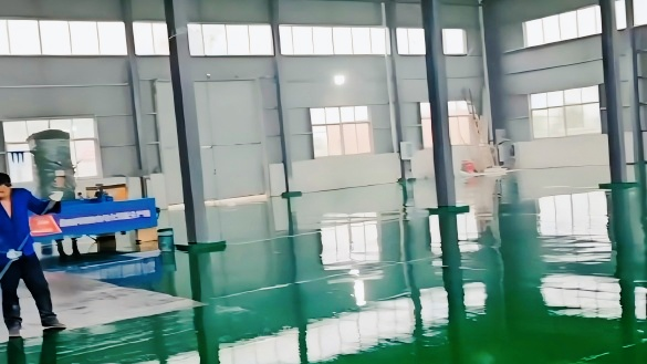 富莱德环氧防滑平涂地坪漆在中等负载机械加工车间地面的应用
