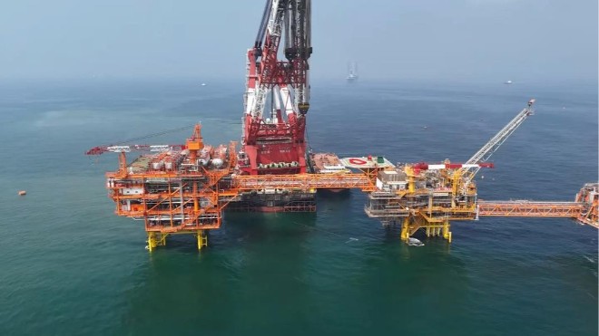 海上石油平台钢结构防腐专用耐盐雾环氧重防腐涂料